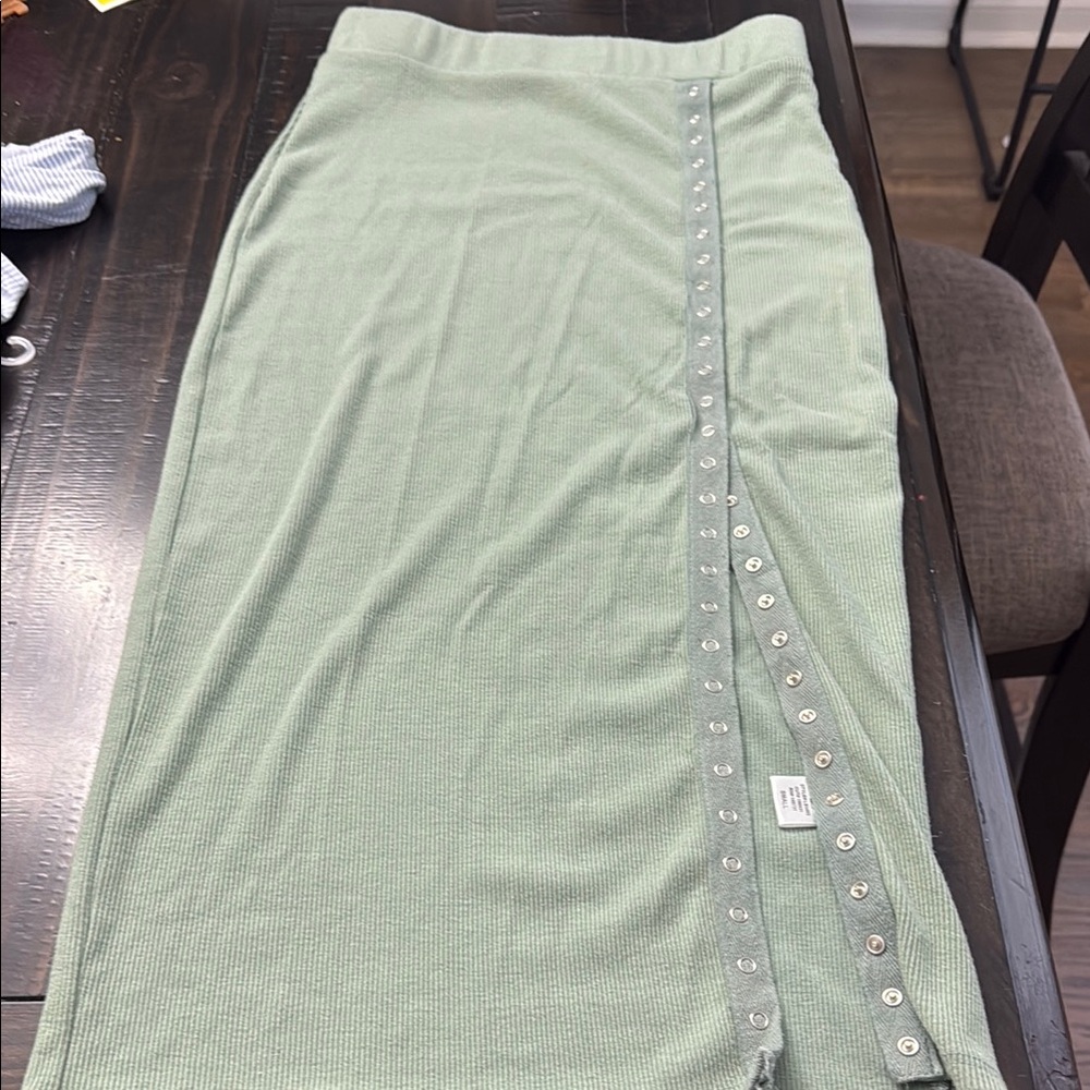 Blue Blush Green Skirt